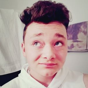 Meet your Posher, Quinton